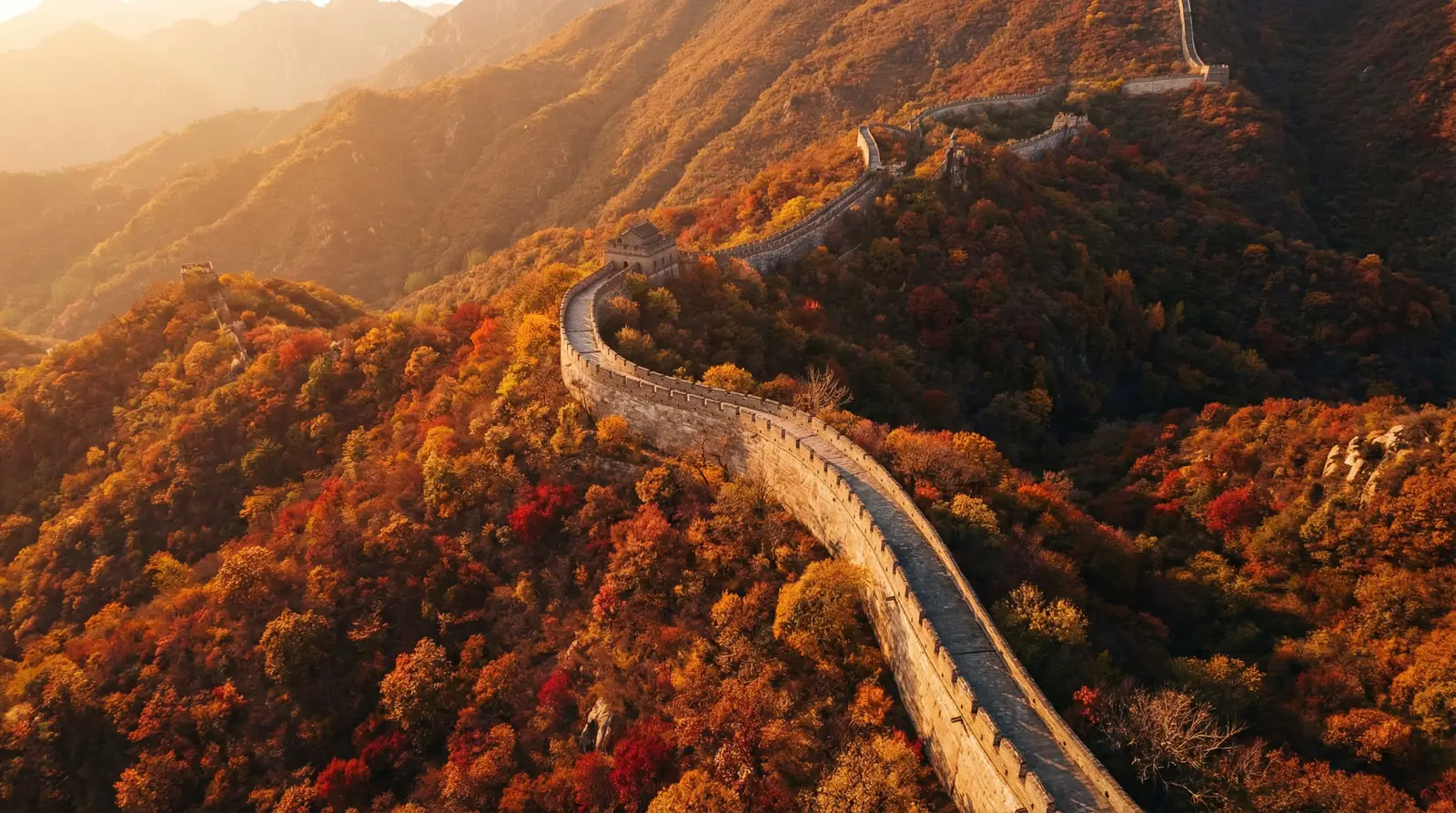 fnc战队哪国的 秋日长城航拍全景